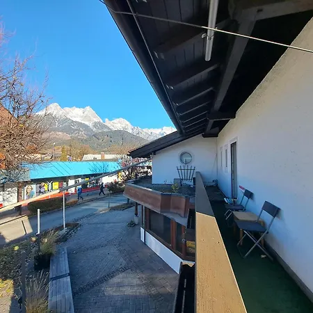 Gesa's & Tom's Stadtappartement 公寓 萨菲登安斯泰内嫩米尔